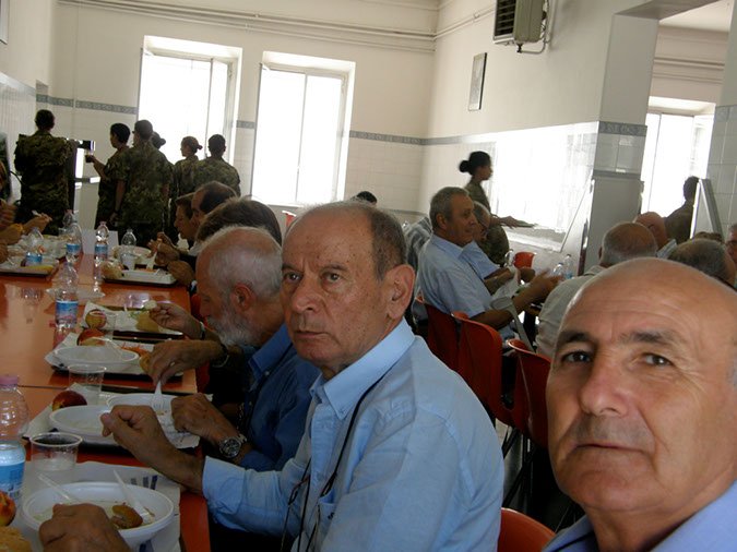 1° raduno Ascoli Piceno dal 9 al 10 settembre 2011 -  foto...161 - la mensa... oggi